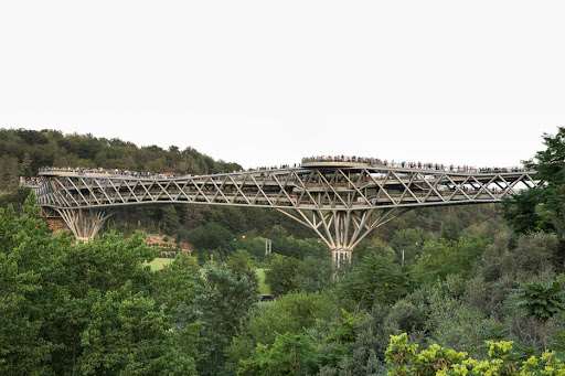 Tabiat Bridge