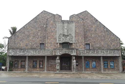 Etpison Museum