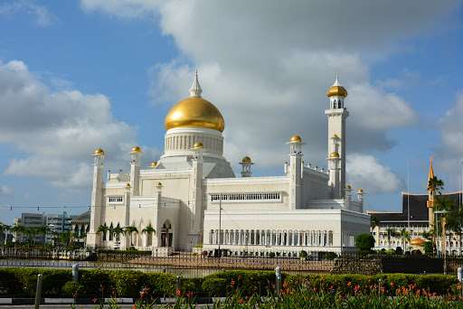 Omar Ali Saifuddien Mosque