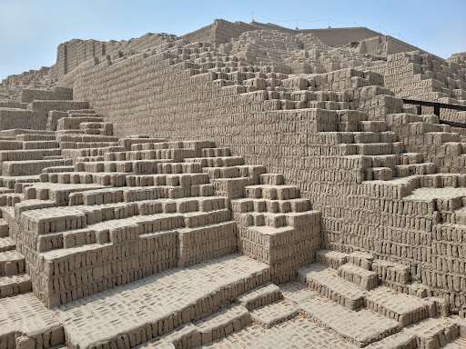 Huaca Pucllana