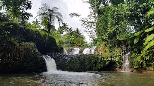 Togitogiga Waterfall