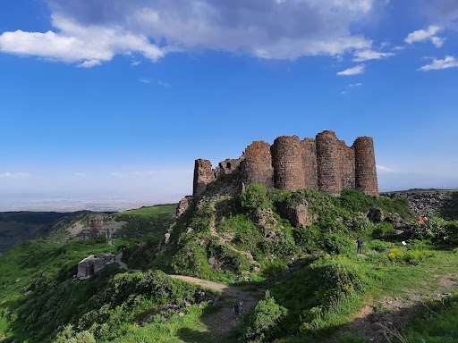 Amberd Fortress